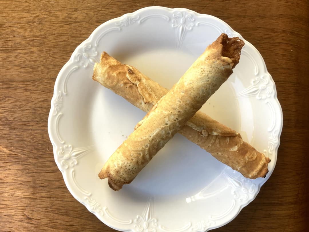 2 waffle-style cookies